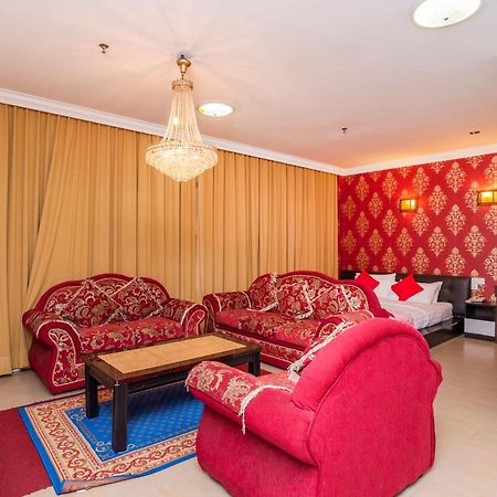 Super Oyo 1114 Neo Pegasus Hotel Segamat Kültér fotó