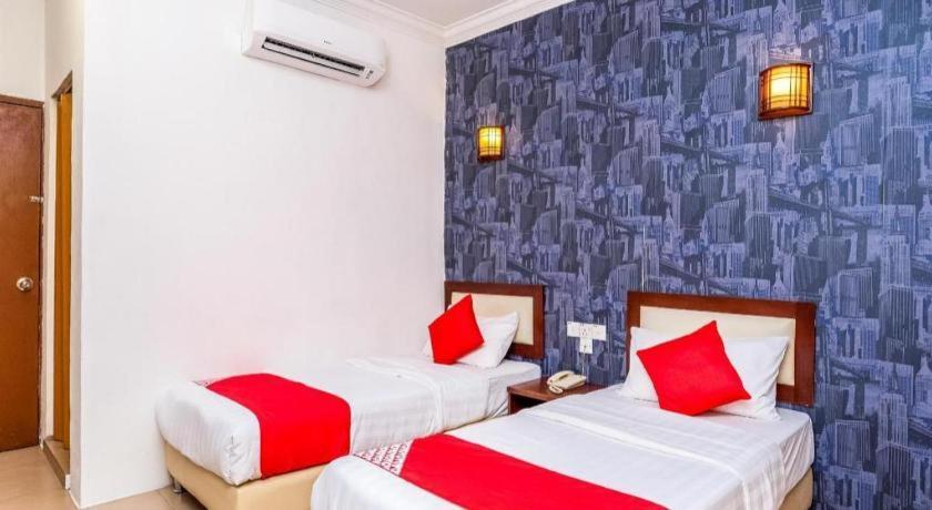 Super Oyo 1114 Neo Pegasus Hotel Segamat Kültér fotó